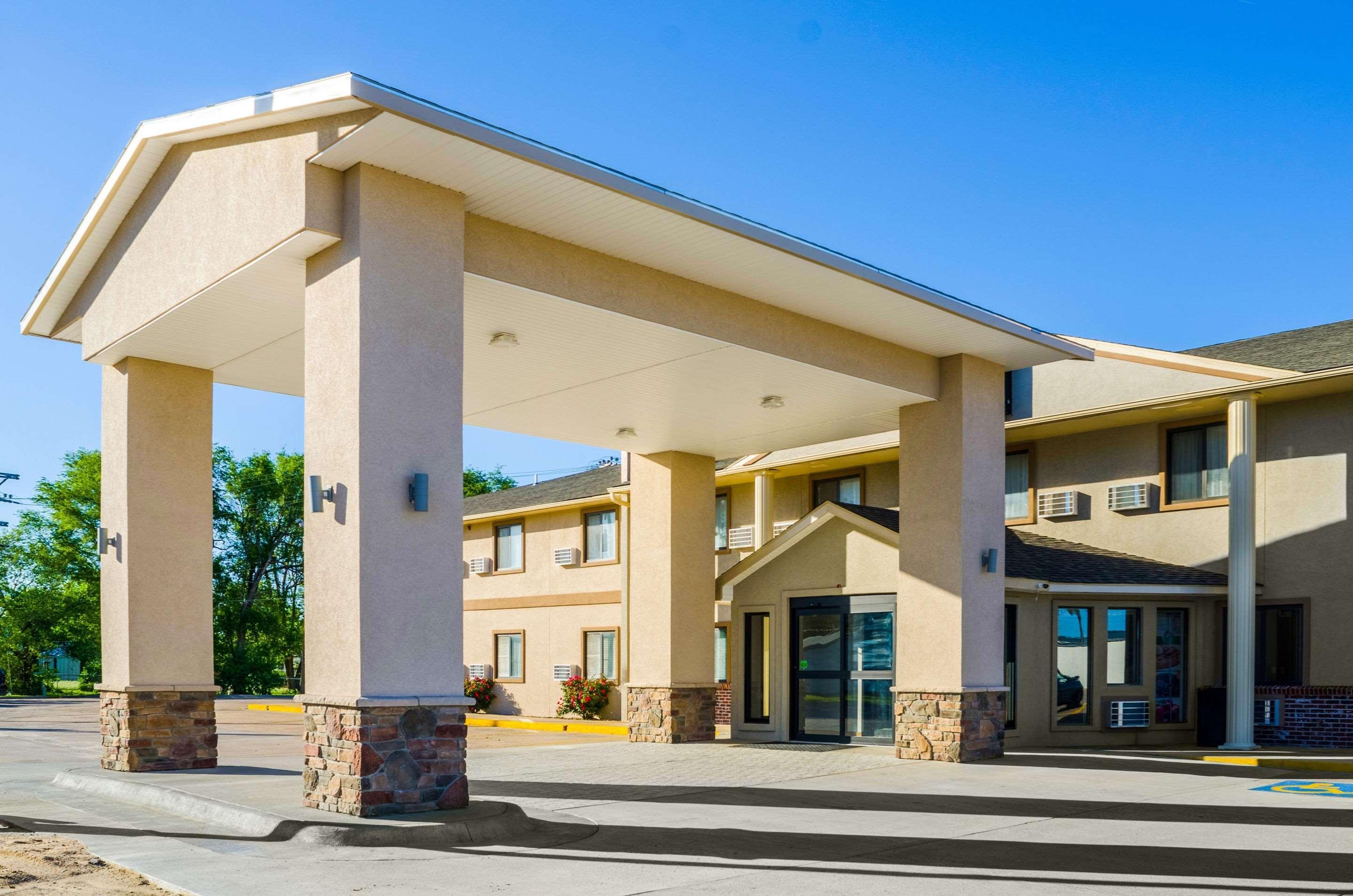 Quality Inn Great Bend Exterior foto
